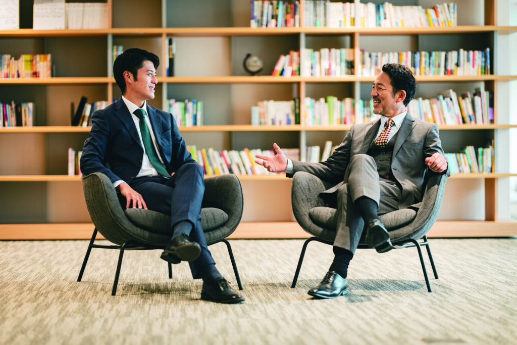 対談動画のイメージ画像
